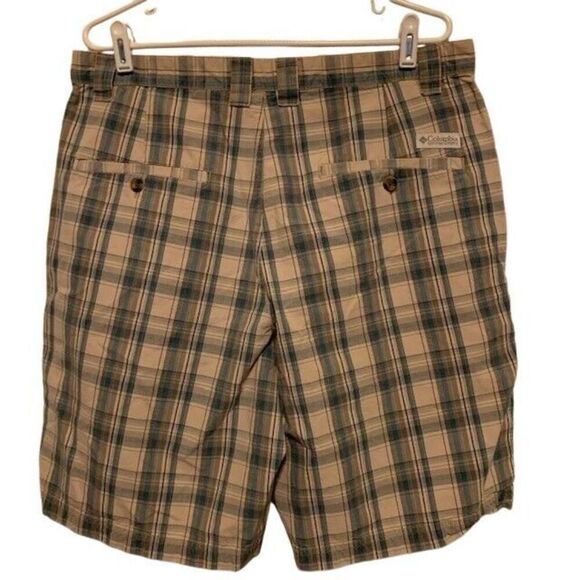 COLUMBIA SIZE 36 BLUE PLAID SHORTS - Picture 1 of 4